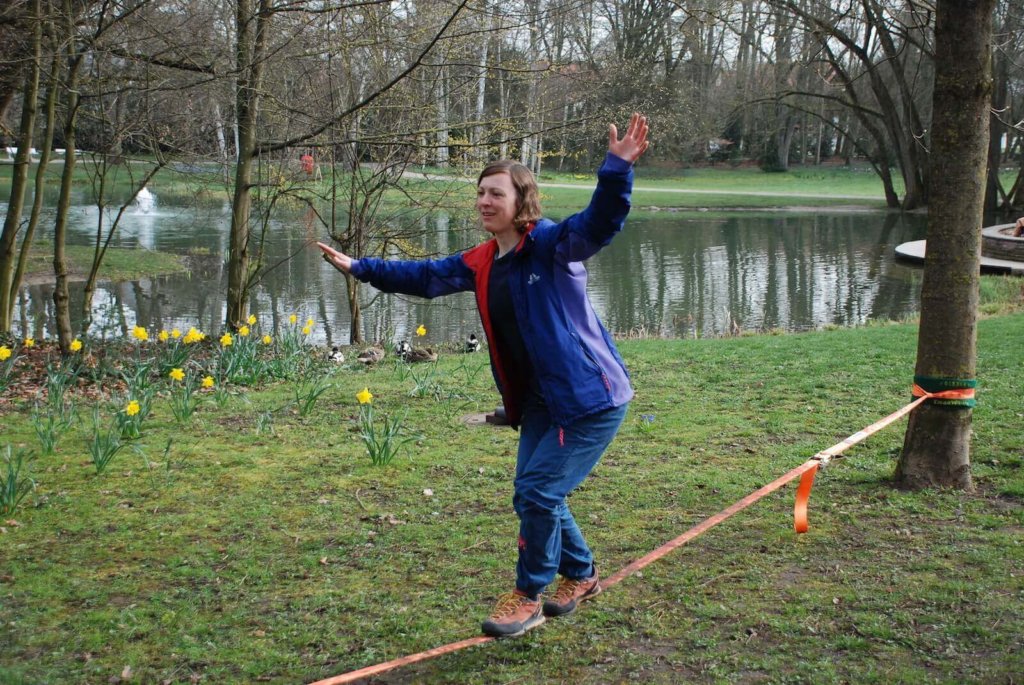 Balancieren auf der Slackline