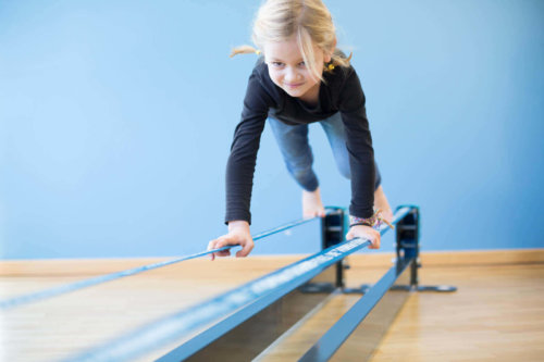 Vorteile des Slacklinens für Kinder